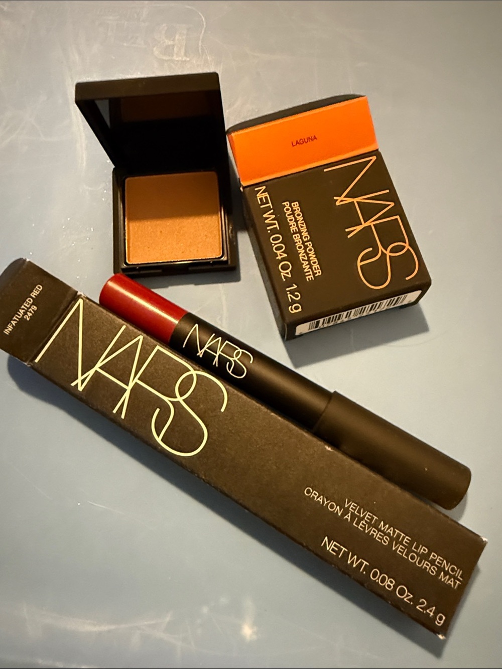NARS Laguna Bronzing Powder & Velvet Matte Lip Pencil in Red